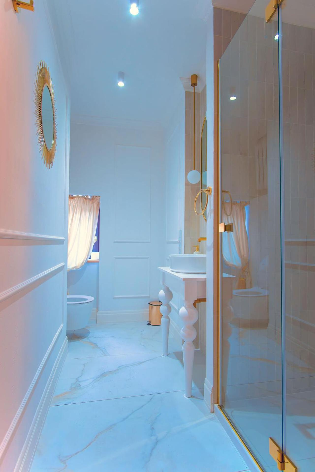 Motlawa Apartments - Old Town & River Viev, Fast Wifi グダニスク 部屋 写真