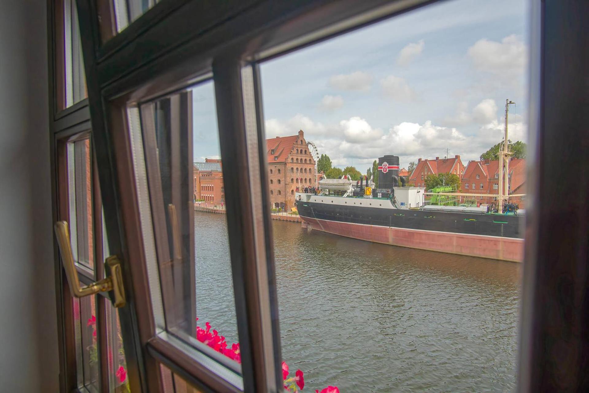 Motlawa Apartments - Old Town & River Viev, Fast Wifi グダニスク 部屋 写真